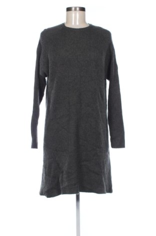 Sukienka ONLY, Rozmiar M, Kolor Szary, Cena 22,99 zł