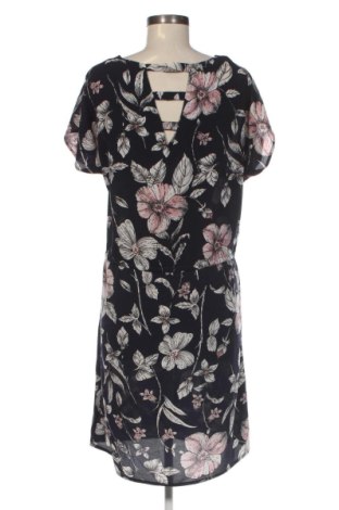 Рокля ONLY, Размер M, Цвят Многоцветен, Цена 14,31 €