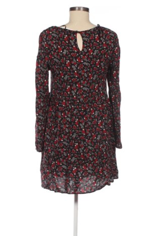 Kleid OVS, Größe M, Farbe Mehrfarbig, Preis € 15,00