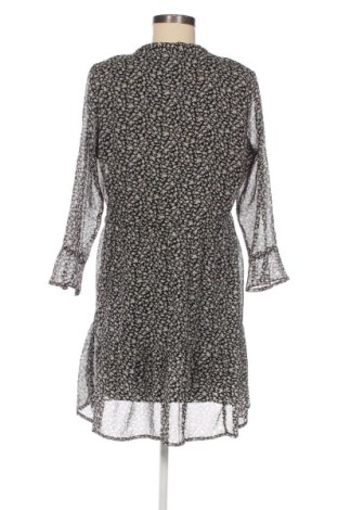 Рокля Pigalle by ONLY, Размер M, Цвят Многоцветен, Цена 26,58 €