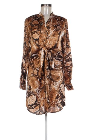 Kleid Pretty Little Thing, Größe S, Farbe Mehrfarbig, Preis € 26,99