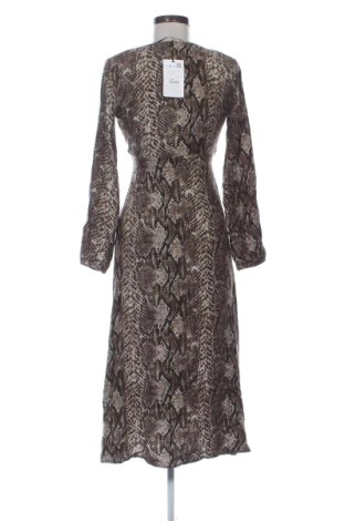 Kleid Pull&Bear, Größe S, Farbe Mehrfarbig, Preis € 21,00