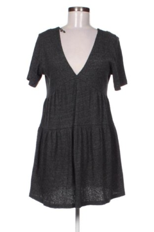 Rochie Pull&Bear, Mărime M, Culoare Gri, Preț 38,00 Lei