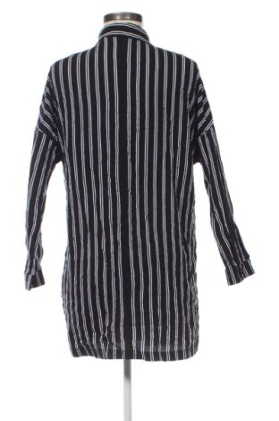 Kleid Pull&Bear, Größe L, Farbe Mehrfarbig, Preis € 14,99