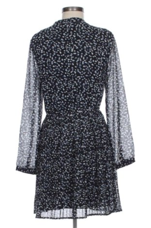 Šaty  Reserved, Velikost M, Barva Vícebarevné, Cena  566,00 Kč