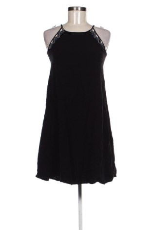 Φόρεμα Reserved, Μέγεθος XS, Χρώμα Μαύρο, Τιμή 10,00 €