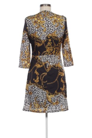 Sukienka Rinascimento, Rozmiar S, Kolor Kolorowy, Cena 89,99 zł
