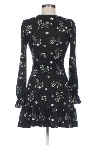 Kleid River Island, Größe XS, Farbe Mehrfarbig, Preis 31,99 €