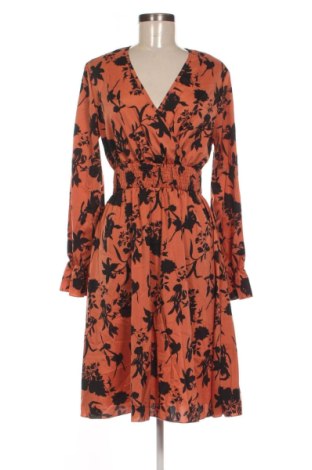 Рокля SHEIN, Размер M, Цвят Многоцветен, Цена 20,45 €