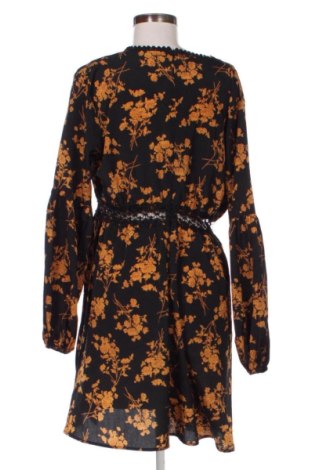 Šaty  SHEIN, Velikost M, Barva Vícebarevné, Cena  169,00 Kč