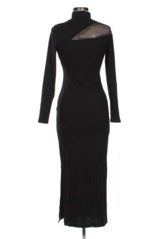 Рокля SHEIN, Размер S, Цвят Черен, Цена 7,66 €