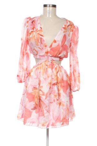 Рокля SHEIN, Размер M, Цвят Многоцветен, Цена 5,62 €