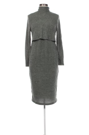 Ruha SHEIN, Méret M, Szín Zöld, Ár 4 909 Ft