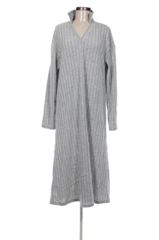 Рокля SHEIN, Размер L, Цвят Сив, Цена 20,45 €