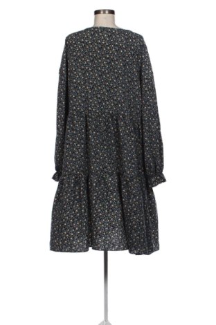 Рокля SHEIN, Размер XXL, Цвят Многоцветен, Цена 12,87 €