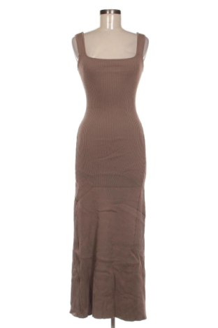 Рокля Showpo, Размер S, Цвят Зелен, Цена 16,87 €