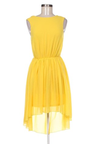 Рокля Silvian Heach, Размер M, Цвят Жълт, Цена 21,87 €