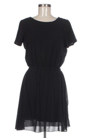 Ruha Silvian Heach, Méret M, Szín Fekete, Ár 7 399 Ft