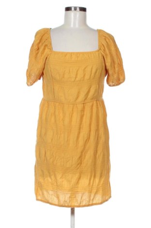 Рокля Sinsay, Размер M, Цвят Оранжев, Цена 5,62 €