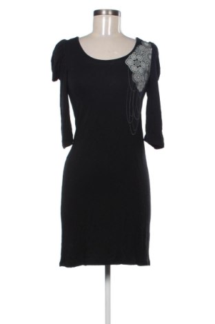 Sukienka Sisley, Rozmiar S, Kolor Czarny, Cena 85,74 zł