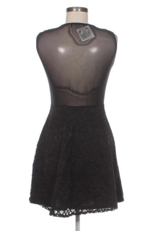 Рокля Sisters, Размер M, Цвят Черен, Цена 9,71 €