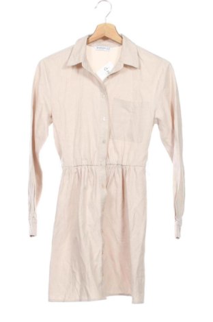 Kleid Stradivarius, Größe XS, Farbe Beige, Preis € 32,99