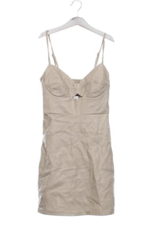 Φόρεμα Stradivarius, Μέγεθος XS, Χρώμα  Μπέζ, Τιμή 10,99 €