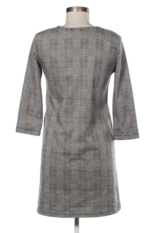 Kleid Stradivarius, Größe M, Farbe Mehrfarbig, Preis 25,99 €