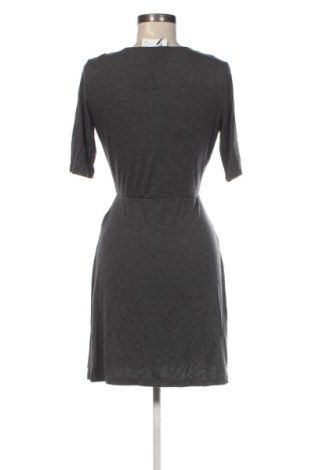 Kleid Stradivarius, Größe S, Farbe Grau, Preis 19,99 €