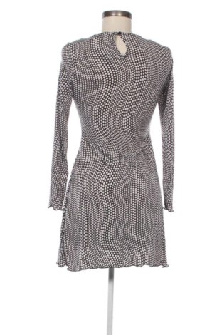 Kleid Stradivarius, Größe S, Farbe Mehrfarbig, Preis 22,99 €