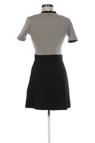 Rochie Stradivarius, Mărime L, Culoare Multicolor, Preț 43,99 Lei