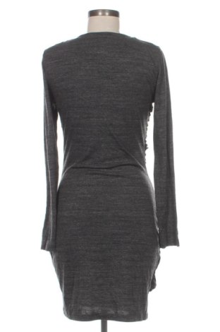 Рокля Tiger Of Sweden, Размер L, Цвят Сив, Цена 179,72 €