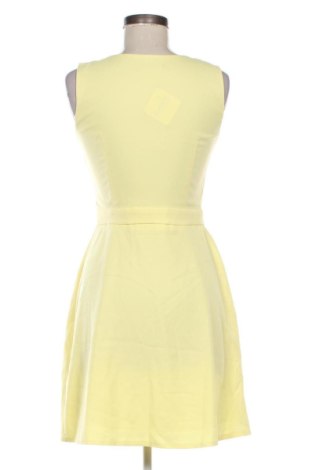 Šaty  Trendyol, Velikost S, Barva Žlutá, Cena  425,00 Kč