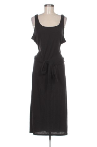 Sukienka Trendyol, Rozmiar 5XL, Kolor Czarny, Cena 135,99 zł