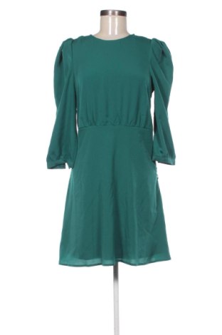 Рокля Trendyol, Размер M, Цвят Зелен, Цена 10,16 €