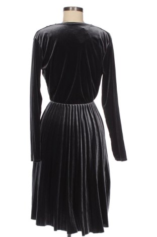 Rochie Unbranded, Mărime L, Culoare Gri, Preț 123,99 Lei