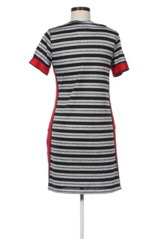 Kleid Unbranded, Größe M, Farbe Mehrfarbig, Preis € 26,99