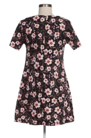 Рокля Unbranded, Размер M, Цвят Многоцветен, Цена 11,24 €