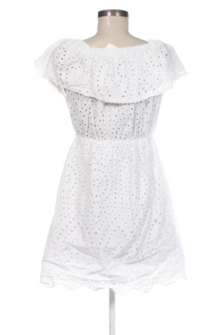 Ruha Unbranded, Méret M, Szín Fehér, Ár 8 264 Ft