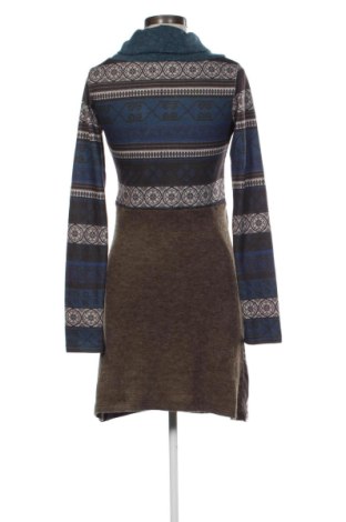 Ruha Unbranded, Méret M, Szín Sokszínű, Ár 5 438 Ft