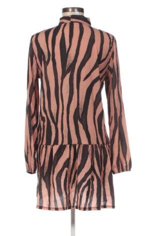 Рокля Unbranded, Размер M, Цвят Многоцветен, Цена 8,18 €