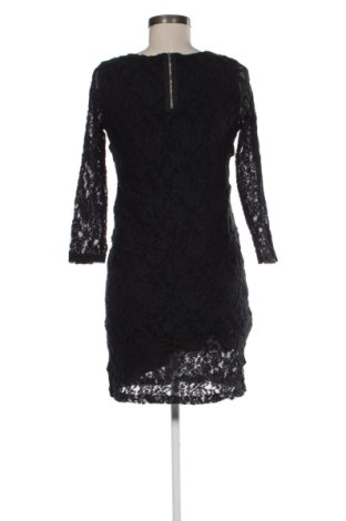 Рокля United Colors Of Benetton, Размер M, Цвят Многоцветен, Цена 25,05 €