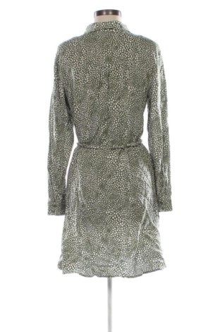 Рокля VILA, Размер M, Цвят Многоцветен, Цена 10,22 €