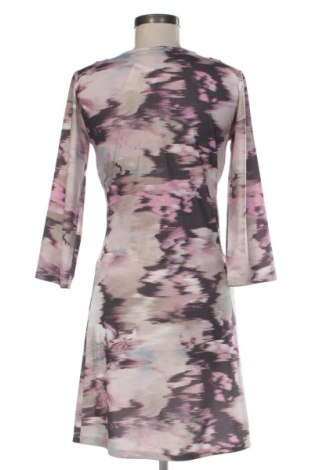 Рокля VILA, Размер M, Цвят Многоцветен, Цена 21,82 €