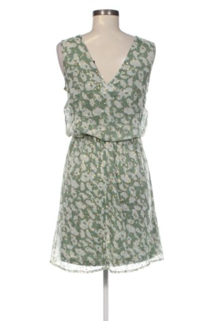 Kleid Vero Moda, Größe XS, Farbe Mehrfarbig, Preis 16,99 €