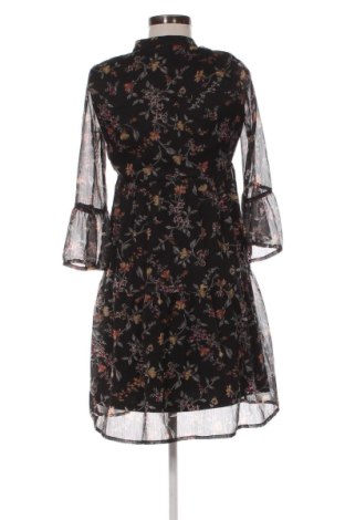 Рокля Vero Moda, Размер S, Цвят Многоцветен, Цена 14,31 €