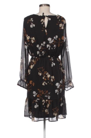 Рокля Vero Moda, Размер L, Цвят Многоцветен, Цена 14,31 €