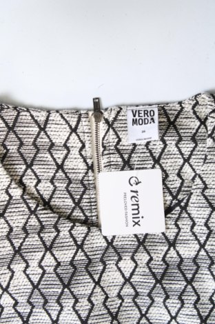Kleid Vero Moda, Größe XS, Farbe Mehrfarbig, Preis € 18,99