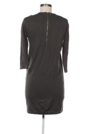 Kleid Vero Moda, Größe S, Farbe Grün, Preis 6,99 €