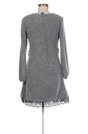 Kleid Victoria & Violet, Größe M, Farbe Grau, Preis 31,99 €